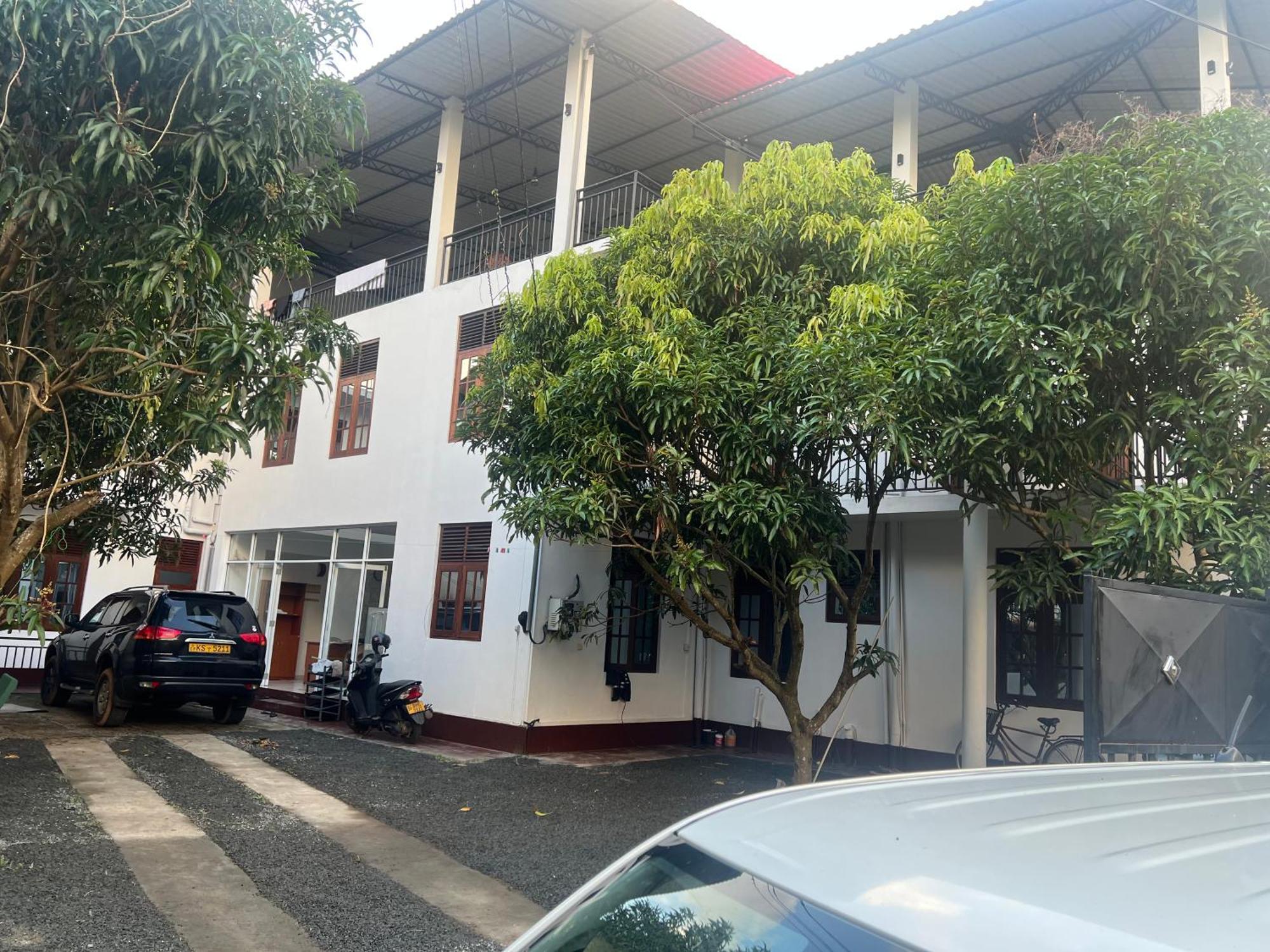 Hotel Mirissa Royal Ace Extérieur photo